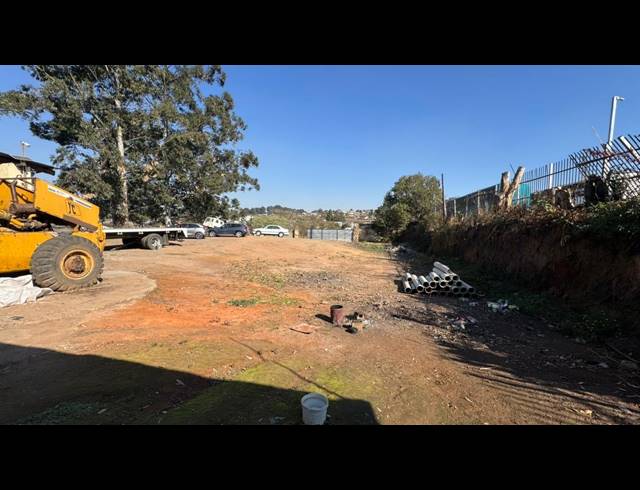 1,780M² BUSINESS FOR SALE IN MERRIVALE